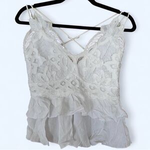 Miami White Lace Ruffle Blouse
